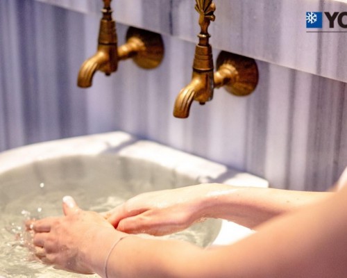 约克热水中央空调：日常护肤好帮手，舒适洗浴开启精致生活